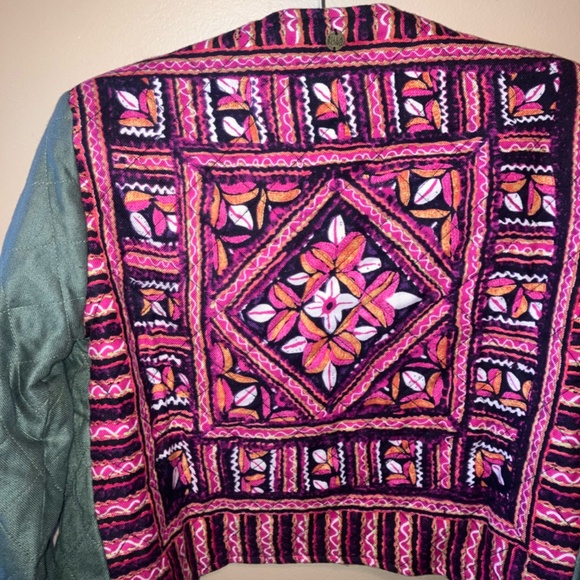 Vintage Billabong East of West Jacket. - Picture 5 of 5